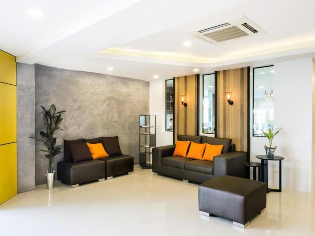The Circle Hotel Buri Ram Eksteriør billede