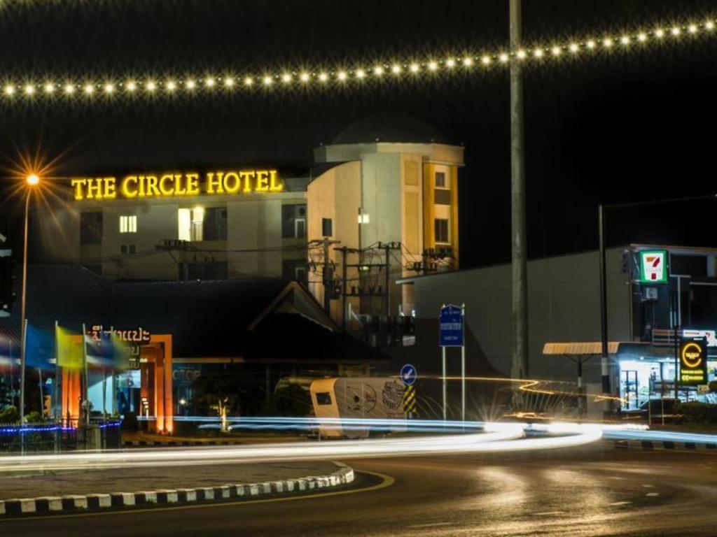 The Circle Hotel Buri Ram Eksteriør billede