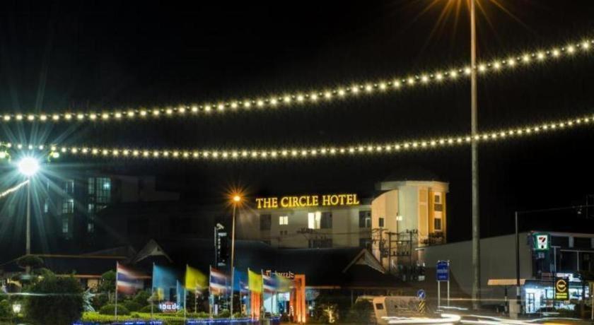 The Circle Hotel Buri Ram Eksteriør billede