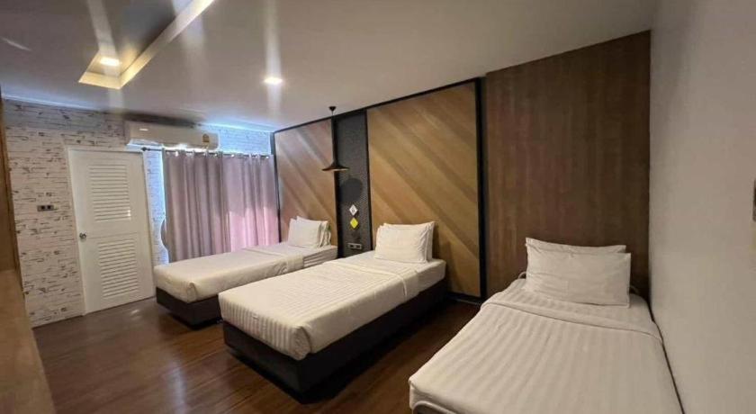 The Circle Hotel Buri Ram Eksteriør billede